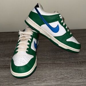 Nike Kids Green and White Dunk Sneakers Size 7Y